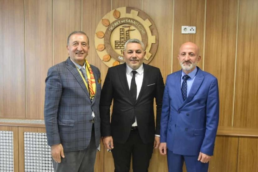 Anadolu Birliği Partisi (ABP) Genel Başkanı Bedri Yalçın’dan Malatya çıkartması “Bereketle geldik” diyen ABP Genel Başkanı Yalçın halktan da ilgi gördü.