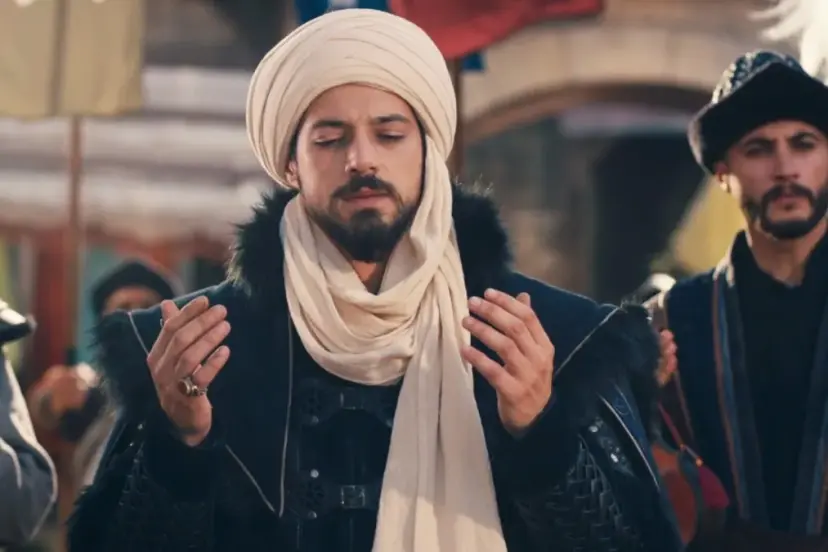 Herkes bu sahneyi konuştu... Orhan bey kılıç kuşandı, Kayı Obası’na seslendi