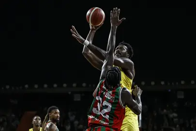 Mersin Spor evinde Karşıyaka'yı mağlup etti!