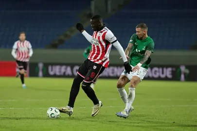 Samsunspor, İzlanda'da liderliğini sürdürdü!