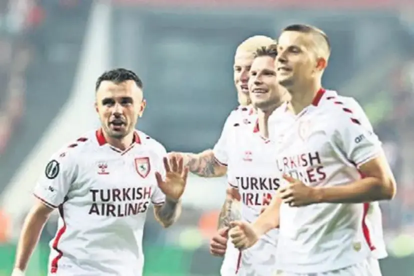 Samsun’un buzda zirve dansı!