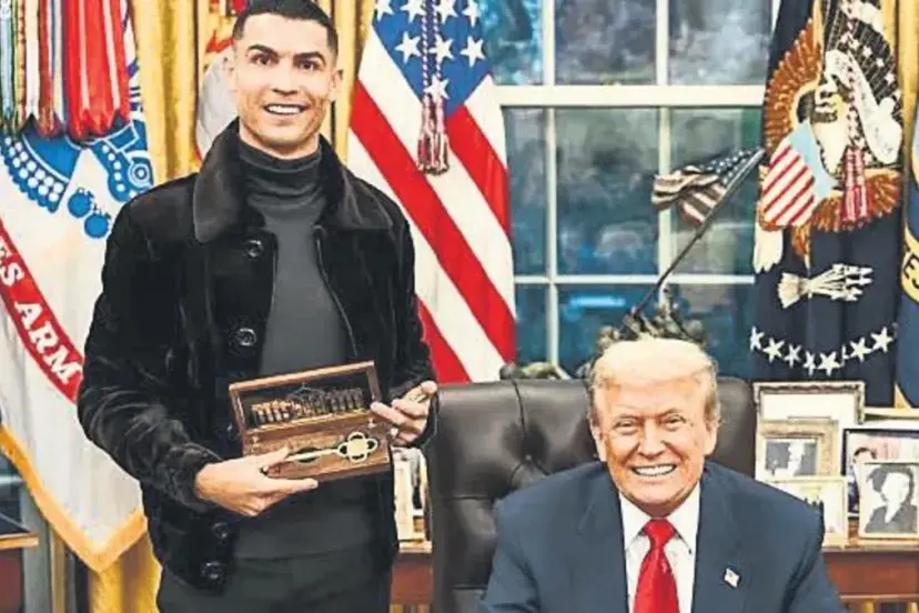 Trump’la yemek yedi dünyayı kazandı!