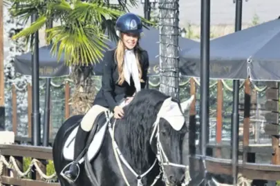 ‘Atlar insanlar gibi rol yapmaz’