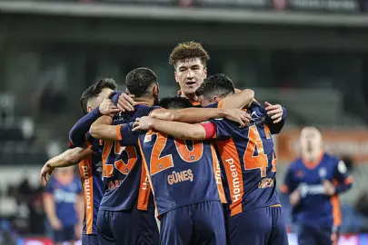 Başakşehir'den bu sezon ilk kez 5 gollü galibiyet!