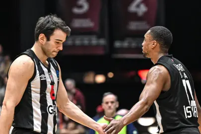 Beşiktaş GAİN, Almanya’dan mağlup ayrıldı!