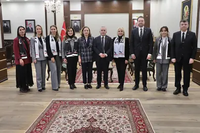 Beşiktaş heyeti, Elazığ’da öğrencilerle buluştu!