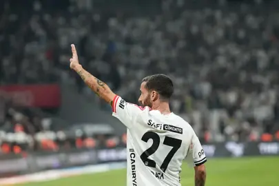 Beşiktaş’ın Trabzonspor maçı kamp kadrosu belli oldu! Rafa Silva kararı