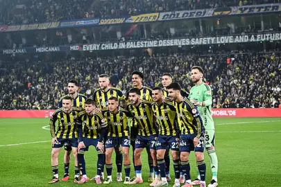 Fenerbahçe'de Domenico Tedesco'dan Beşiktaş derbisinde 4 değişiklik!