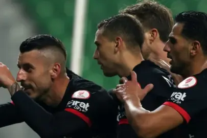 Gençlerbirliği 70’ten sonra farka koştu! Kupada turladı…