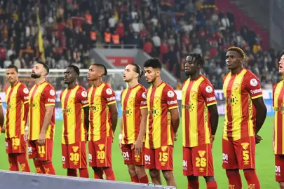 Göztepe gençleriyle parladı
