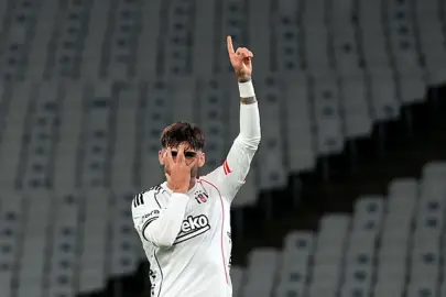 Jota Silva ilk kez 11’de başladığı maçta golünü attı