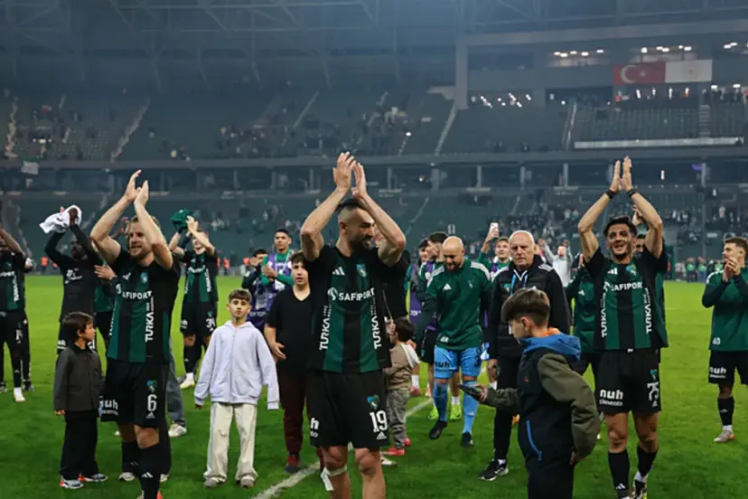 Kocaelispor evindeki son 4 maçta kalesini gole kapattı