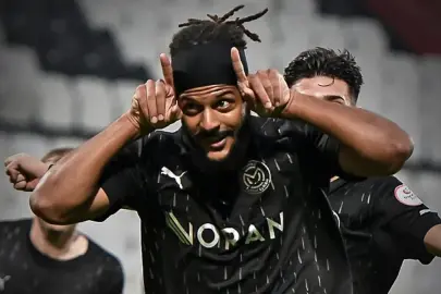 Manisa FK, Vanspor'u evinde mağlup etti