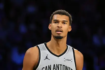 NBA Kupası'nda New York Knicks ve San Antonio Spurs finalde!