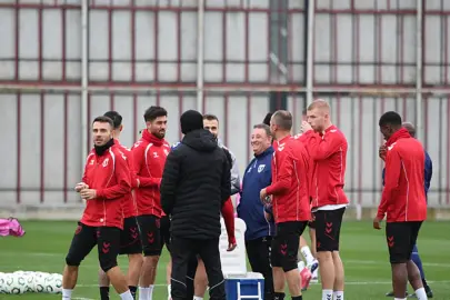 Samsunspor'da AEK maçı mesaisi tamamlandı!