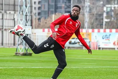 Samsunspor'dan Musaba açıklaması! Galatasaray iddialarına yanıt...