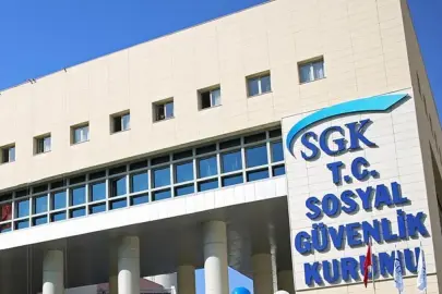 SGK sağlık hizmetlerinde katılım paylarını güncelledi: Yeni muayene ve ilaç ücretleri belli oldu