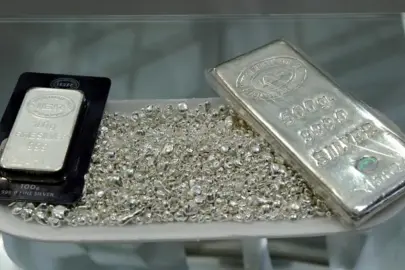 Yatırımcıların yeni gözdesi: Gümüş ve bakır, altını solladı