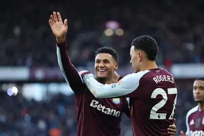 Aston Villa, Nottingham Forest’ı 3 golle geçti!