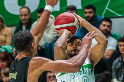 Bursaspor Basketbol, Esenler Erokspor’a farklı mağlup!