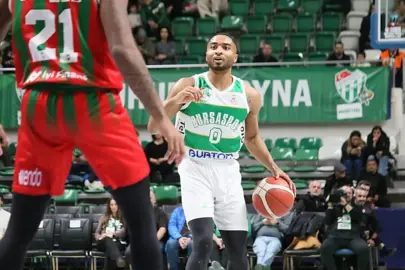 Bursaspor Basketbol, Karşıyaka'ya takılmadı!