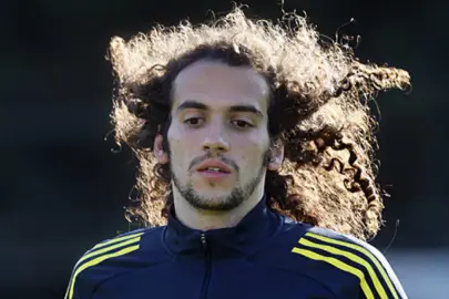 Fenerbahçe, Galatasaray derbisine hazır! Guendouzi'den ilk idman....