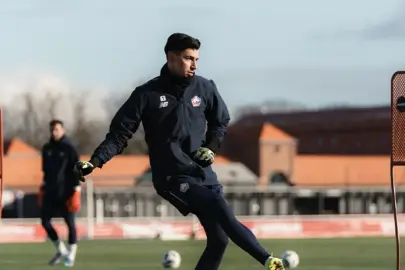 Lille'de ayın oyuncusu ödülü Berke Özer'in oldu!