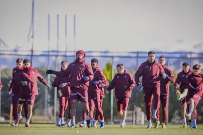 Trabzonspor'un Galatasaray maçı kafilesi belli oldu!