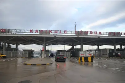 Trakya gümrük kapılarından 2025'te 15 milyondan fazla yolcu geçti