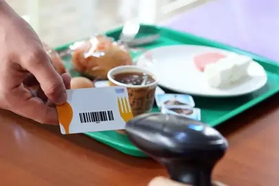 Yeni yılda tüm milyonları ilgilendiren düzenleme! Çalışanlar için günlük yemek ücreti belli oldu