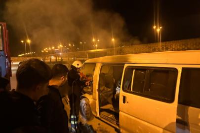 Batman'da seyir halindeki panelvan alev aldı