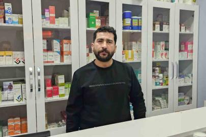 Bitlis’te ölü doğan kuzu, panda yavrusuna benzerliğiyle şaşırttı