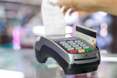 Demans hastasının kartından markette 25 bin TL çekildi iddiası