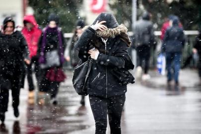 Hafta sonu yağışlı sistem etkili olacak