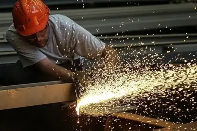 İSO Türkiye İmalat PMI ocak ayında 48,1 ile hafif düşüş kaydetti