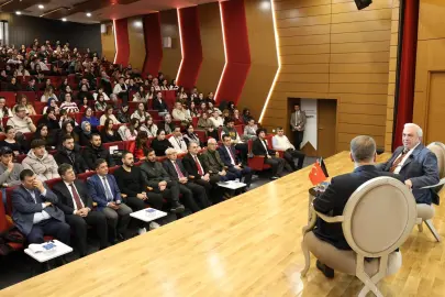 Nilüfer Belediye Başkanı Şadi Özdemir gençlerle buluştu