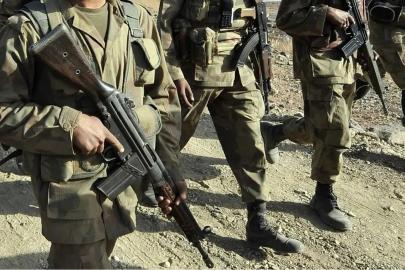 Pakistan-Afganistan gerginliği devam ederken çatışmalar nedeniyle can kayıpları arttı