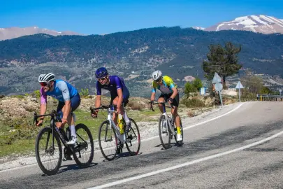 AKRA Gran Fondo Antalya için geri sayım... Kemer’de pedallar “Yeşil Gelecek” için döndürülecek