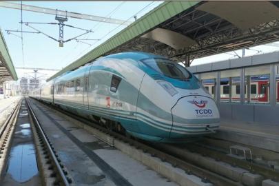 Bayramda trenlerde 8 bin 898 kişilik ek kapasite sağlanacak