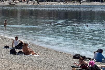 Bodrum'da bayramın son gününde tatilciler plajlarda zaman geçirdi