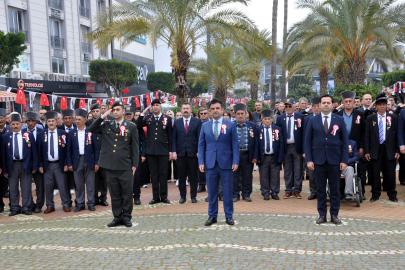 Çanakkale şehitleri törenle anıldı