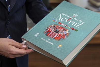 Cumhurbaşkanı Erdoğan 'Türk Dünyasının Ortak Mirası Nevruz' kitabının takdim yazısını yazdı