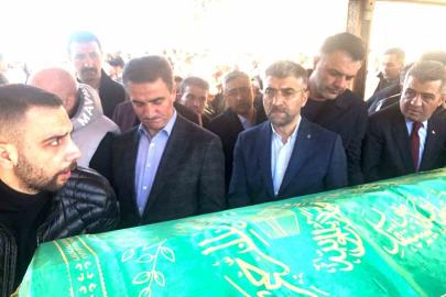 Fatih Kutlu öğretmen son yolculuğuna uğurlandı