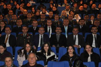 Kars’ta Çanakkale Zaferi’nin 111. yıldönümü kutlandı