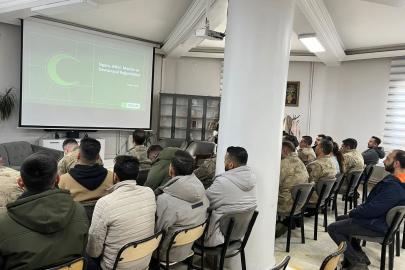 Kars’ta jandarmaya bağımlılıkla mücadele eğitimi