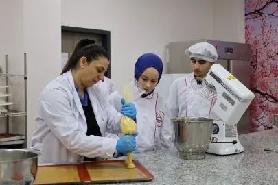 Kocaeli Büyükşehir’in “Beyaz Kalpleri” umut saçıyor