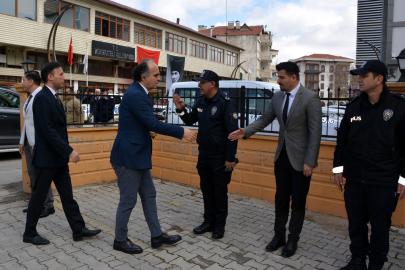 Korkuteli’de protokol bayramlaştı