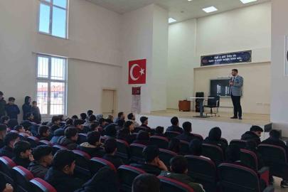 Kovancılar’da Ramazan-ı Şerif  Konferansı