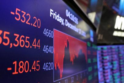 Küresel piyasalar haftaya negatif başladı