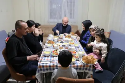 Mustafa Çolakbayrakdar Kayseri Kocasinanlıların gönlüne girdi